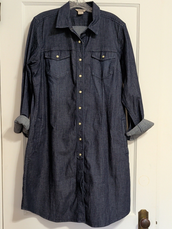 Duluth Trading Co Dresses & Skirts - Duluth Trading Co Dark Blue Denim Button/Snap Down Women's Size Large Like New